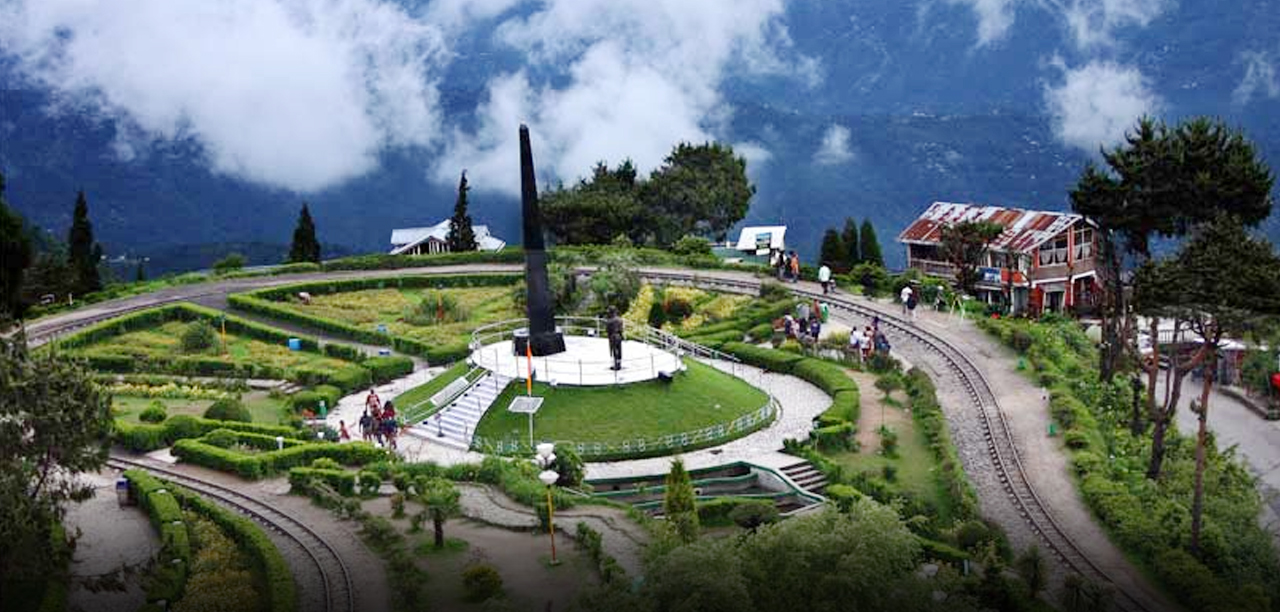Best tourist places in darjeeling